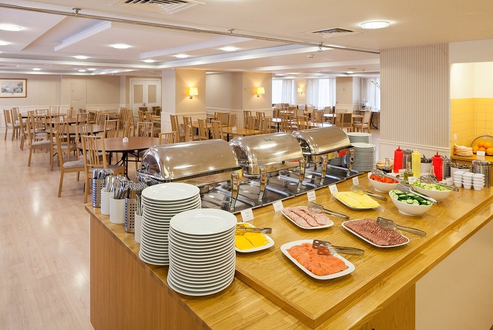 MARINS PARK PRAGHSKAYA MOSCOW HOTEL